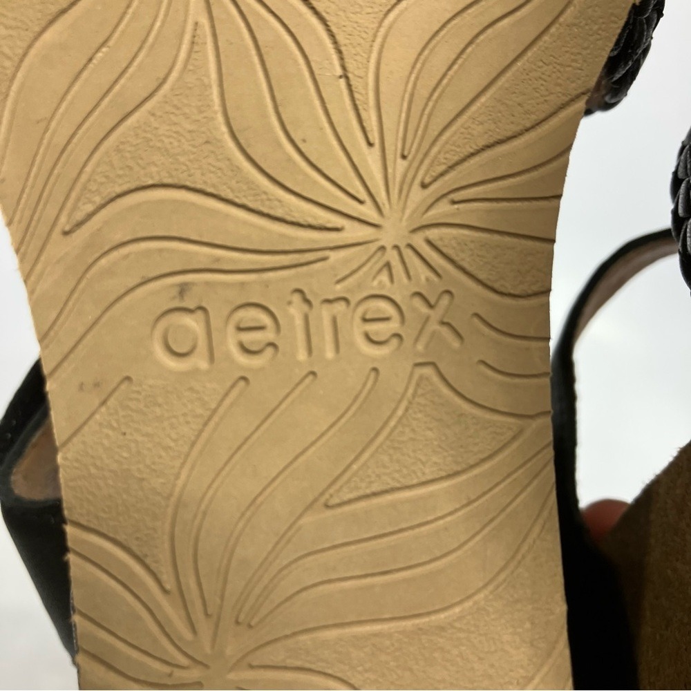 Aetrex Avril quarter strap wedge sandals black braided leather women's size 8.5 - Picture 8 of 9